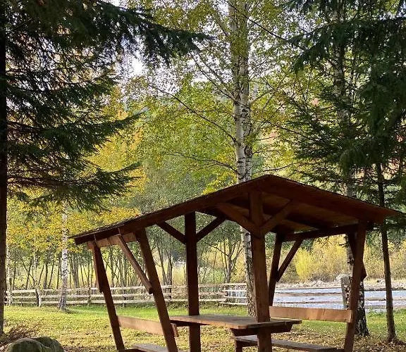 гражда лофт для двох в карпатах بيت للعطل